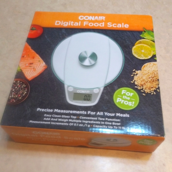 Conair Digital Food Scale - Glass Top w/capacity up to 11 pounds - Picture 1 of 5
